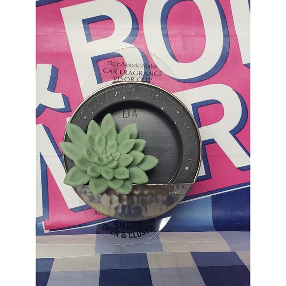 BBW Succulent Potted Gold Green and Black Visor Clip Car Fragrance Holder - Picture 1 of 2
